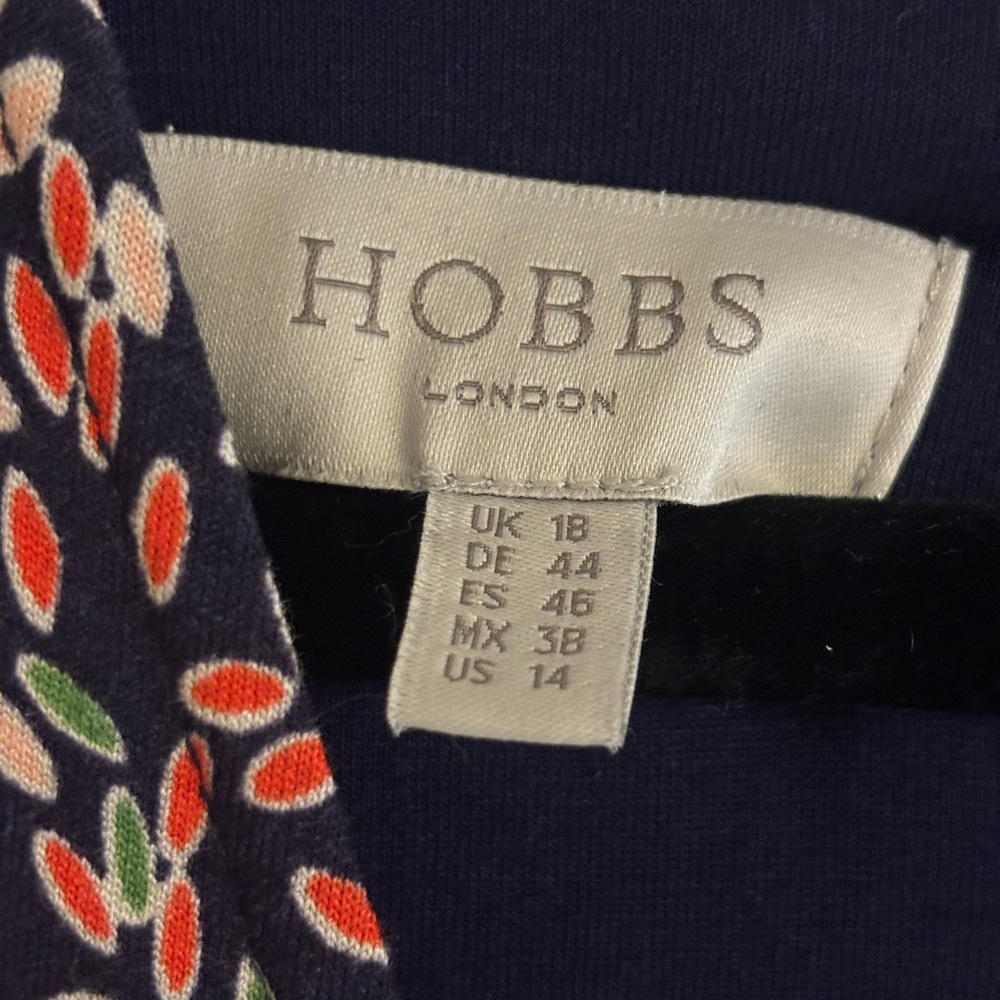 Hobbs London Ditsy Print Midi Dress - Picture 3 of 5